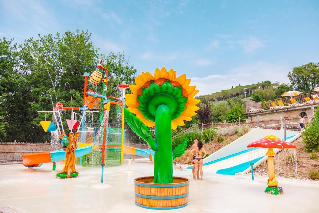 Le Pianacce Camping Village Castagneto Carducci Εξωτερικό φωτογραφία