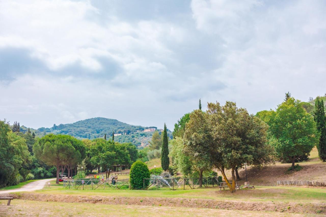 Le Pianacce Camping Village Castagneto Carducci Εξωτερικό φωτογραφία